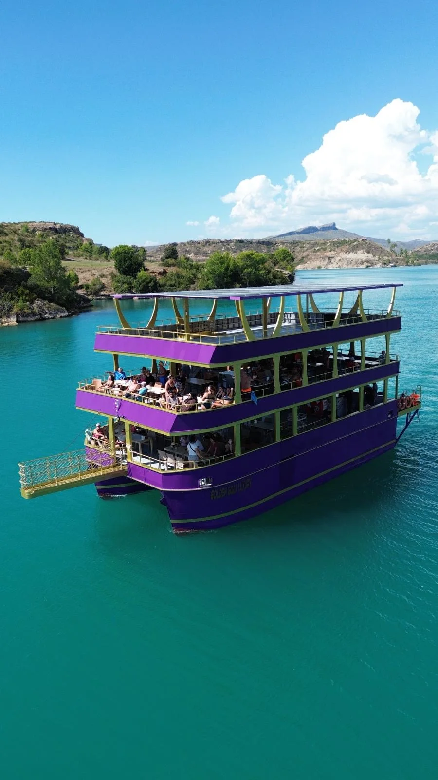 Green Paradise boat tour